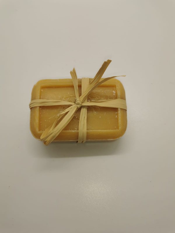 Savonette au miel local et ocre